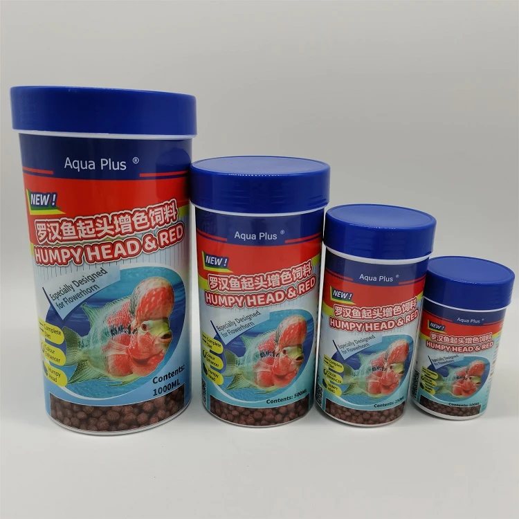 Alimento para peces con cuerno de flor y cabeza jorobada